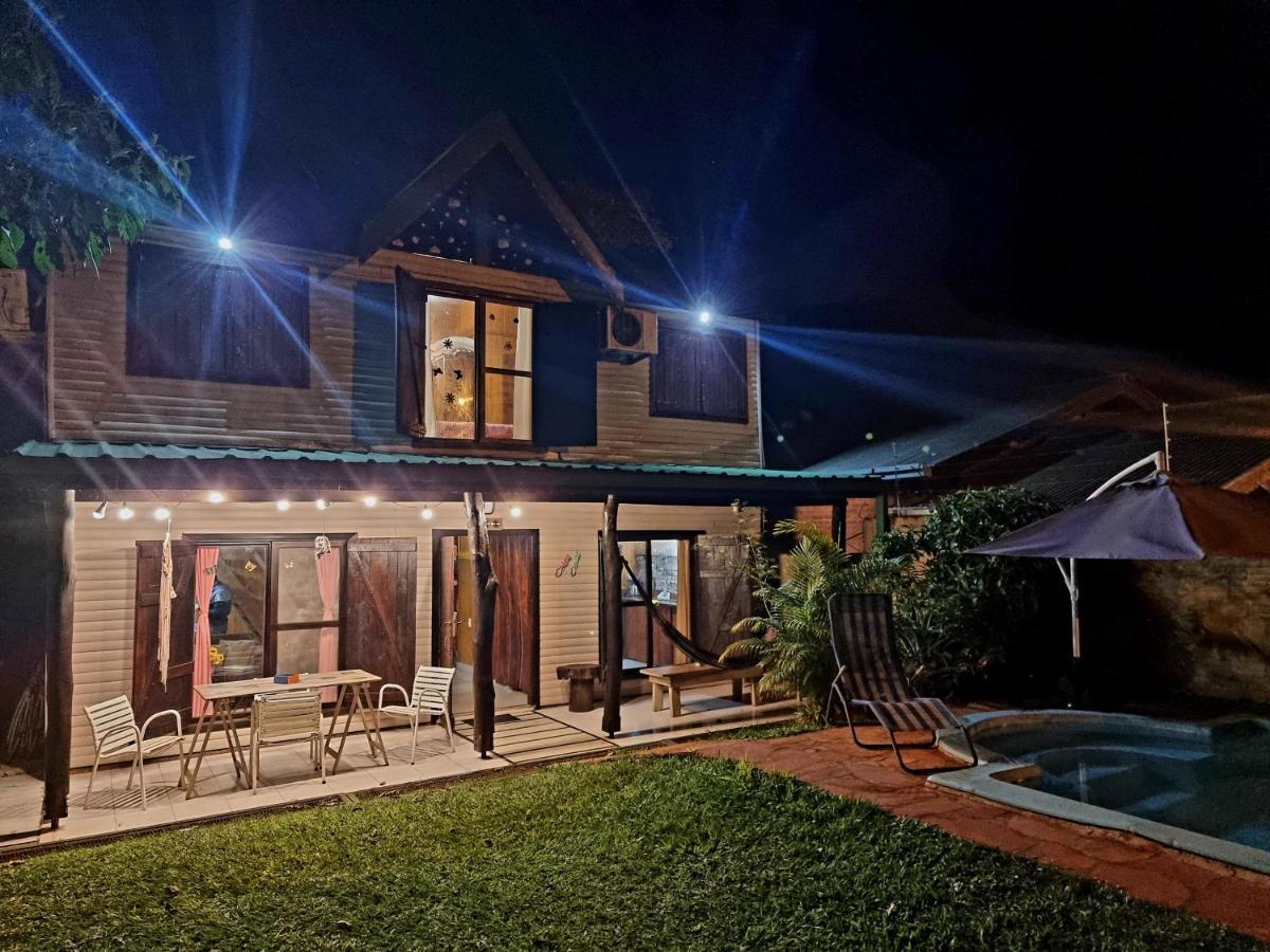 La Morada Del Sol Villa Puerto Iguazu Bagian luar foto