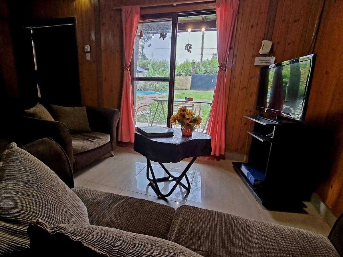 La Morada Del Sol Villa Puerto Iguazu Bagian luar foto