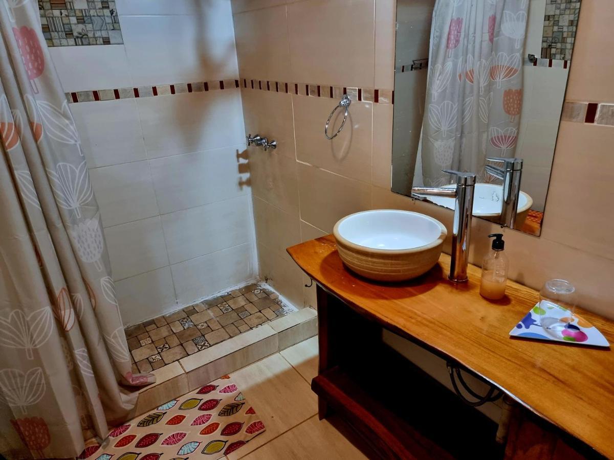 La Morada Del Sol Villa Puerto Iguazu Bagian luar foto